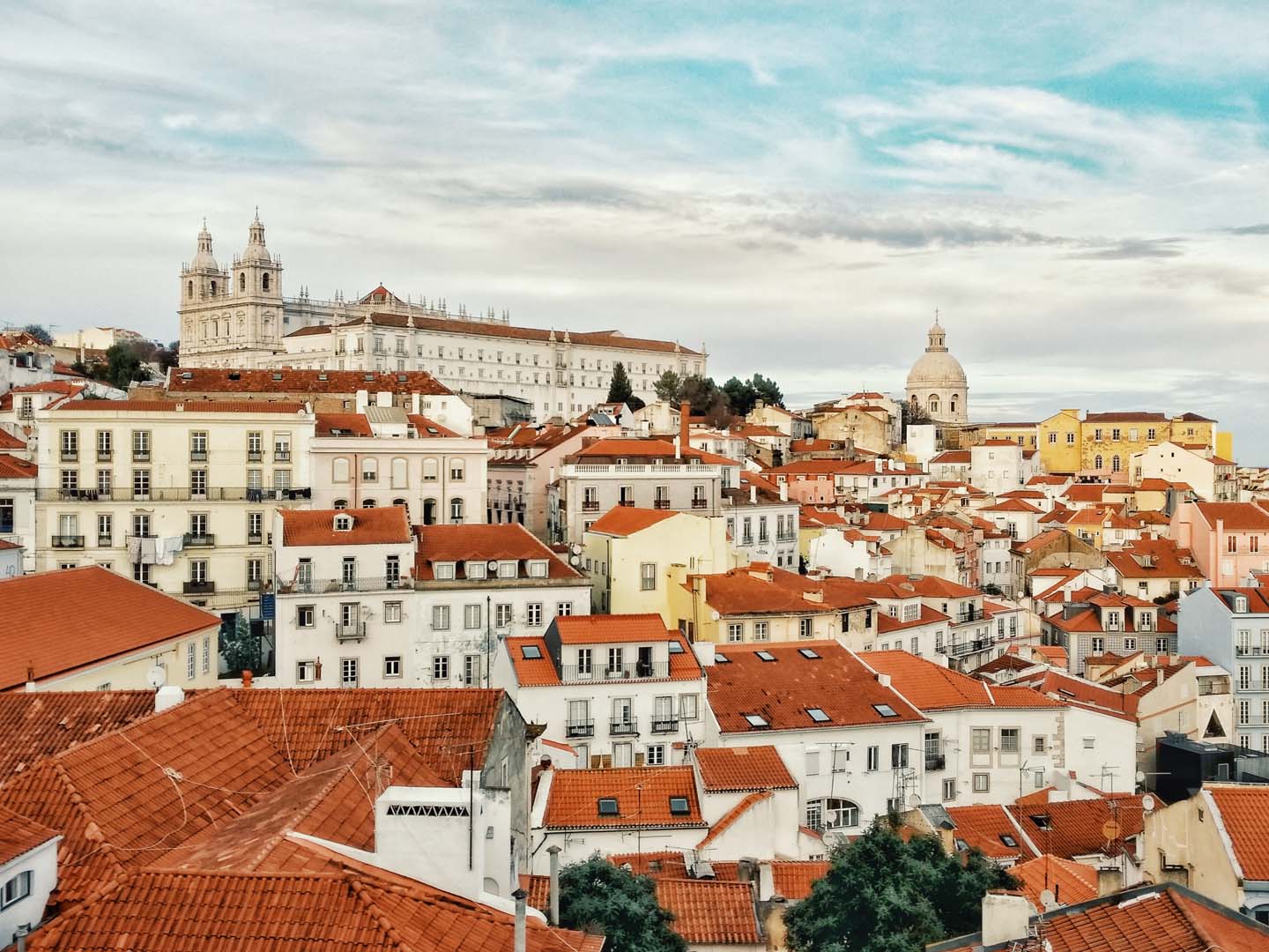 alfama (2)